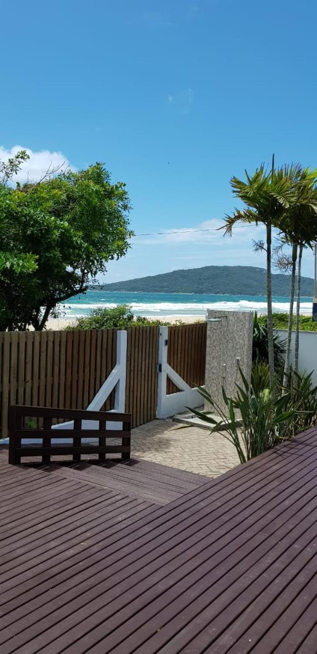 Apartamento Ilha Dos Patos Ingleses Na Beira Do Mar Florianópolis Екстериор снимка
